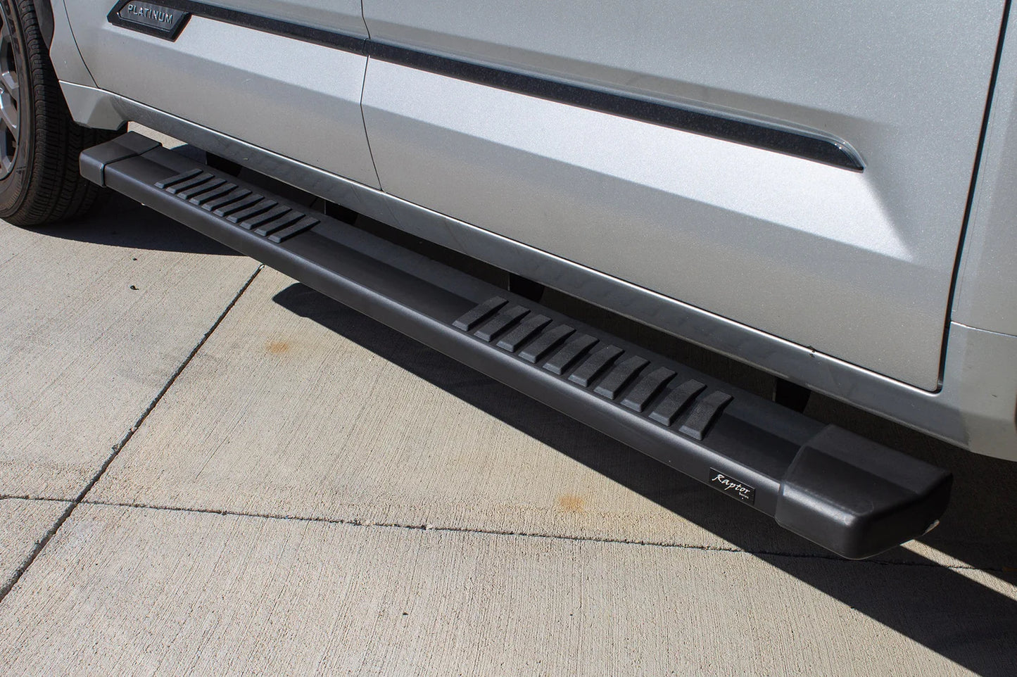 RAPTOR SERIES 6" SIDE STEPS 22-26 TOYOTA TUNDRA