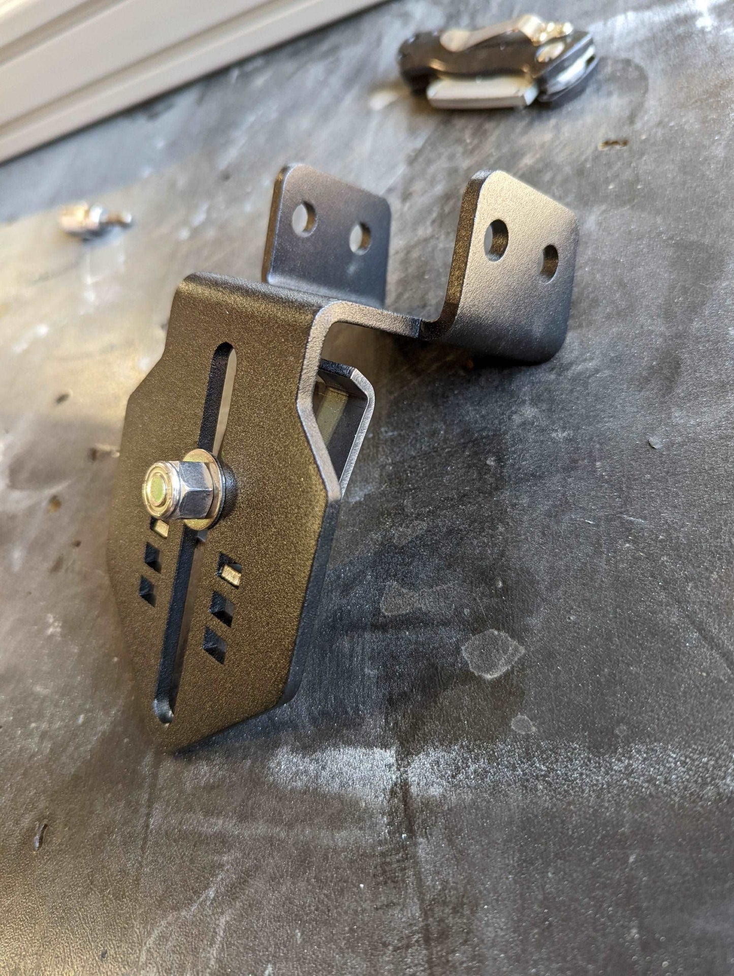No-Drill Clips