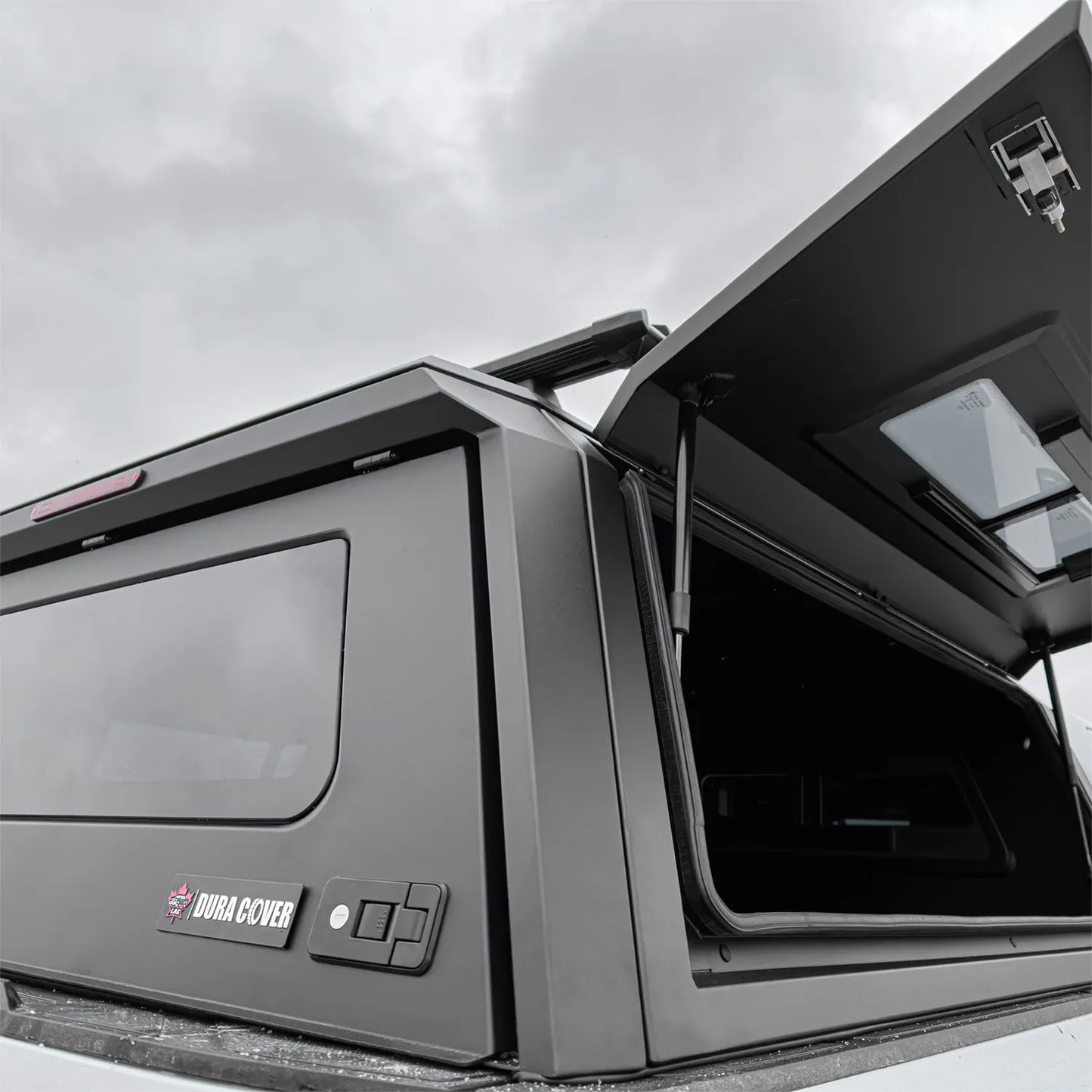 Aluminum Truck Cap | Urban Edition 09-24 RAM 1500 Classic 6.4' Bed