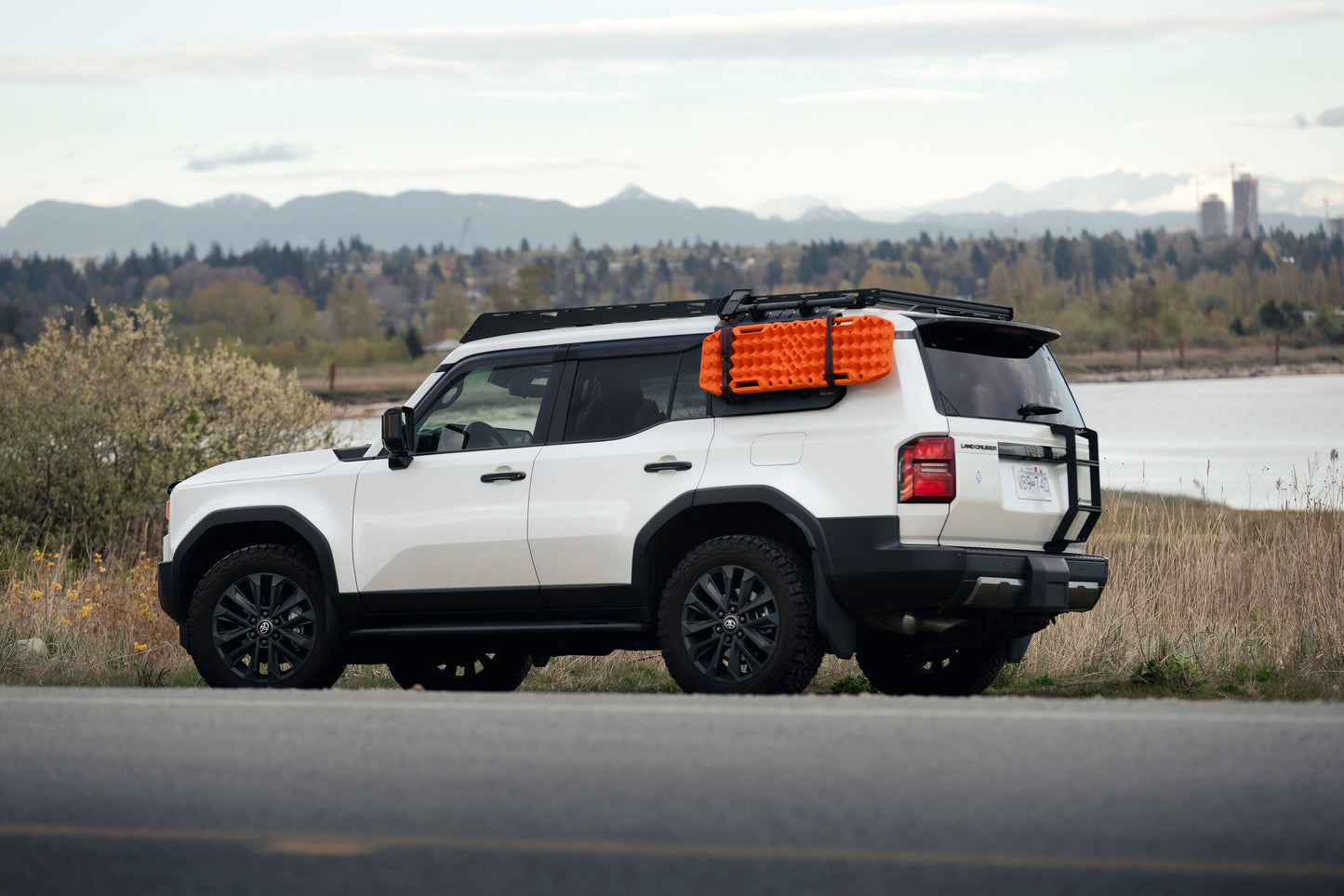 2023-2026 Toyota Land Cruiser LC250 Roof Rack